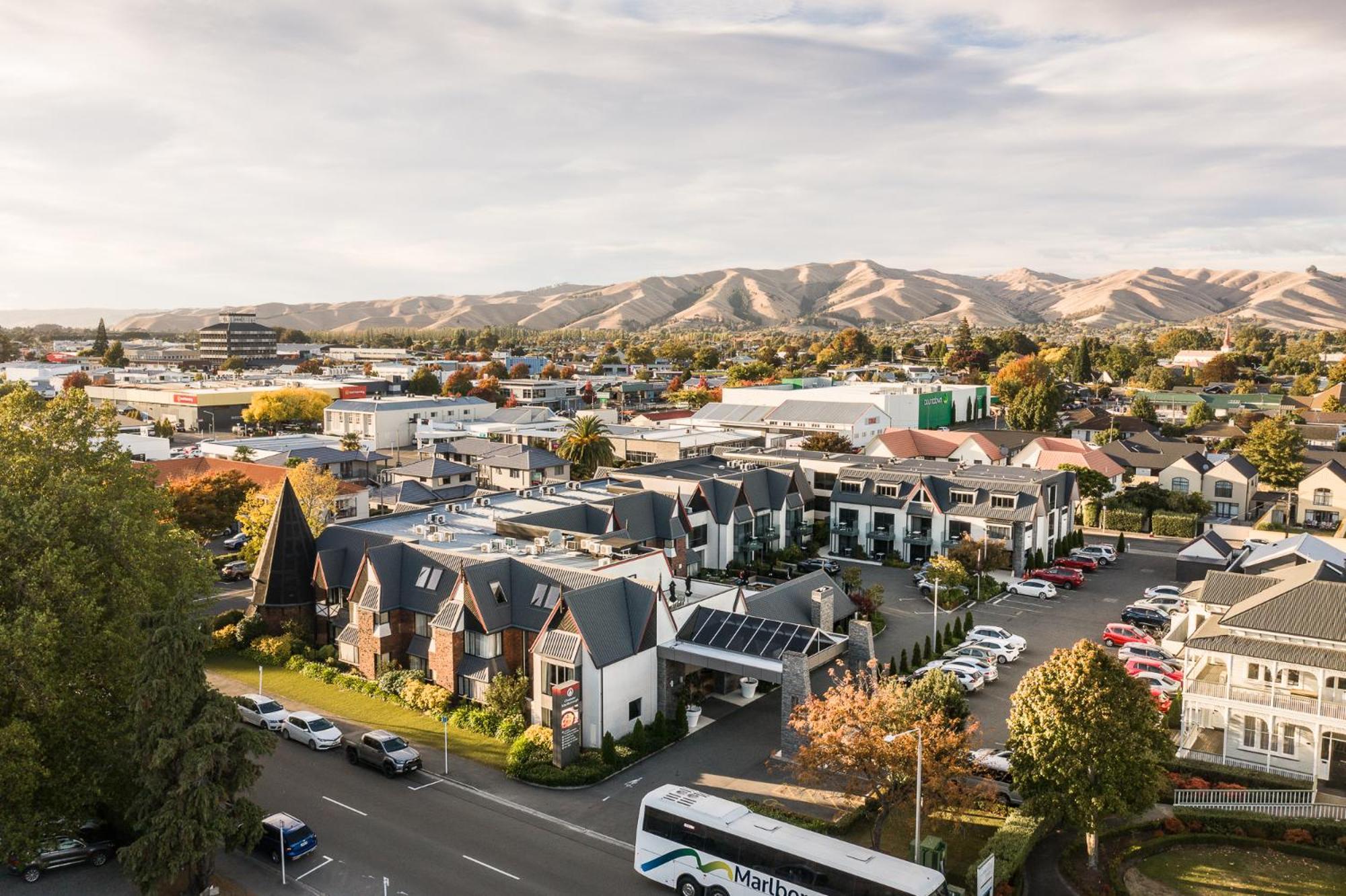 Carnmore Chateau Marlborough Blenheim Exteriör bild Aerial view of the town centre