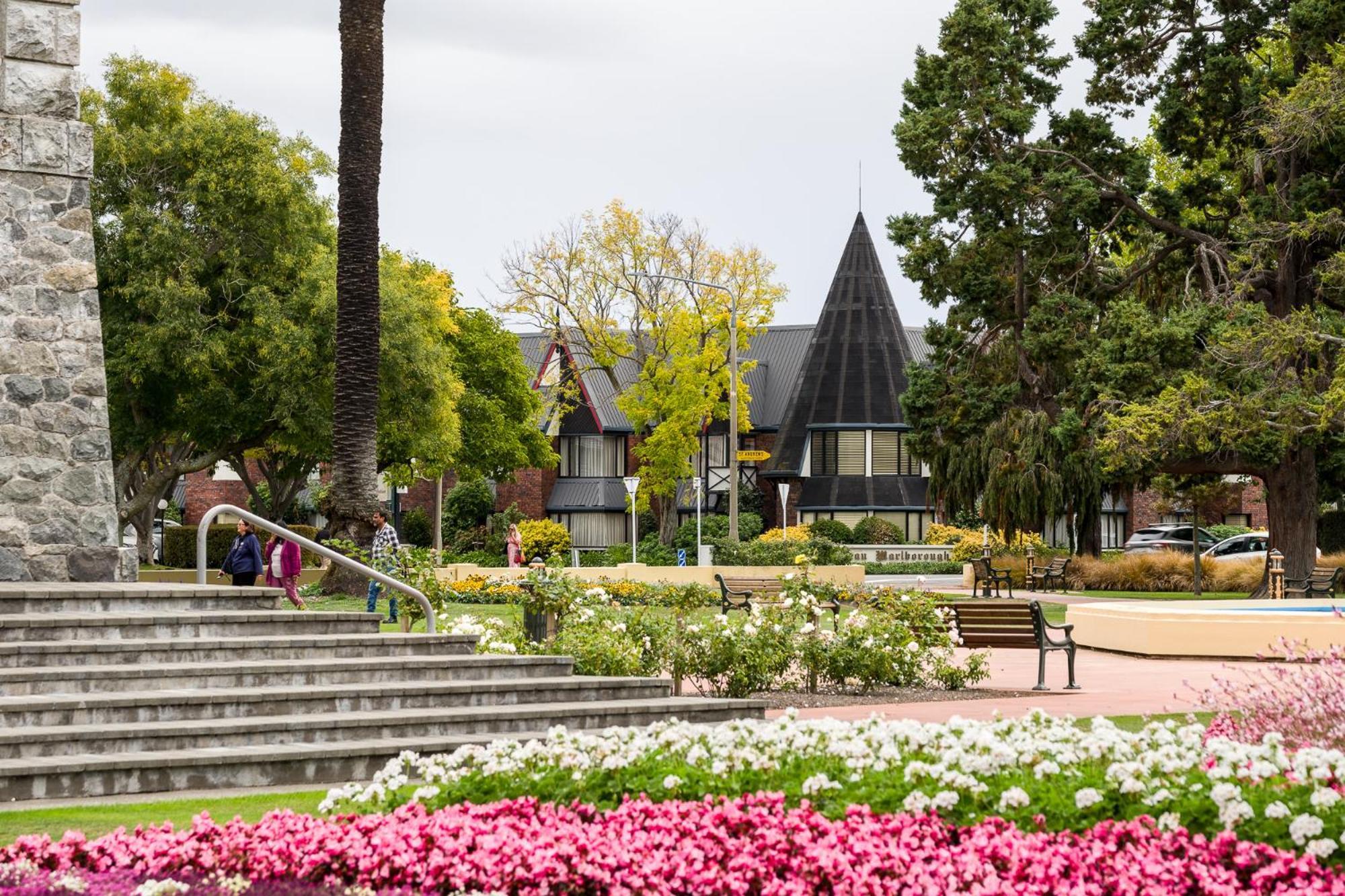 Carnmore Chateau Marlborough Blenheim Exteriör bild The University of Waikato's Hamilton campus