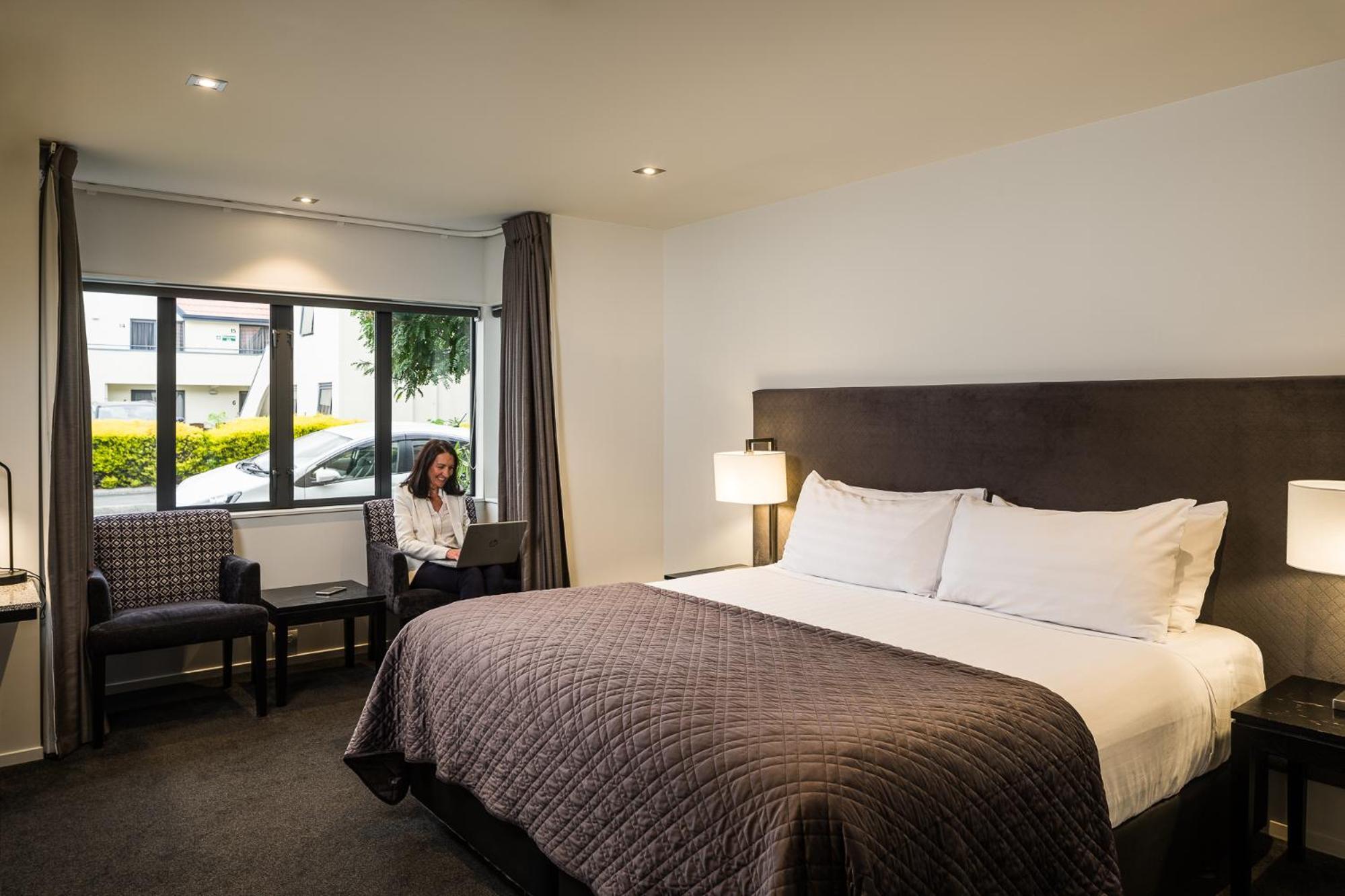 Carnmore Chateau Marlborough Blenheim Exteriör bild A room at the hotel